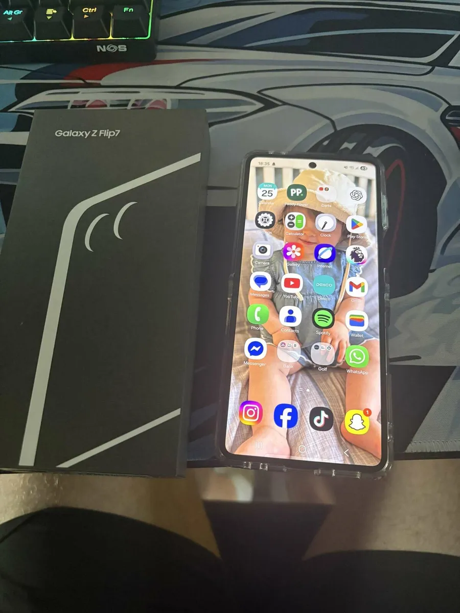 Samsung Galaxy Flip 7 512gb - Image 1
