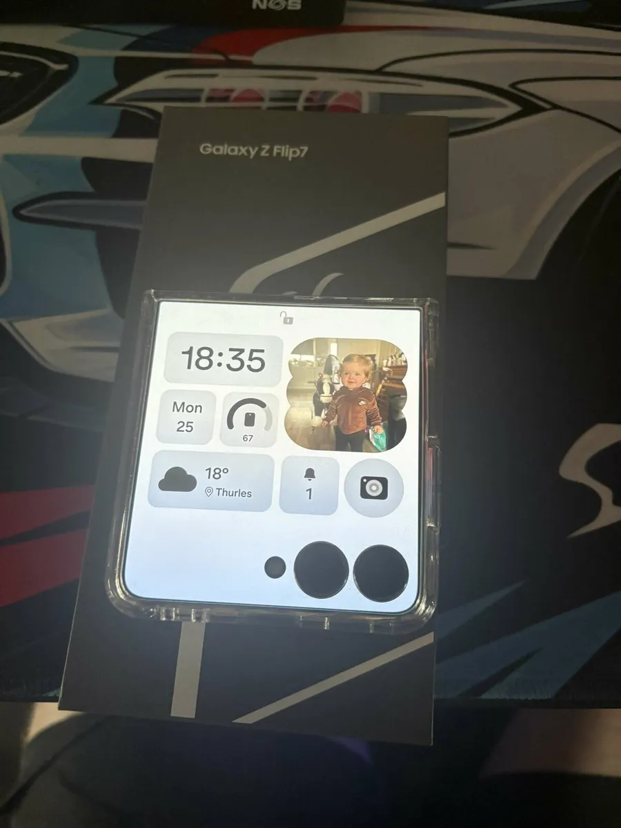 Samsung Galaxy Flip 7 512gb - Image 4
