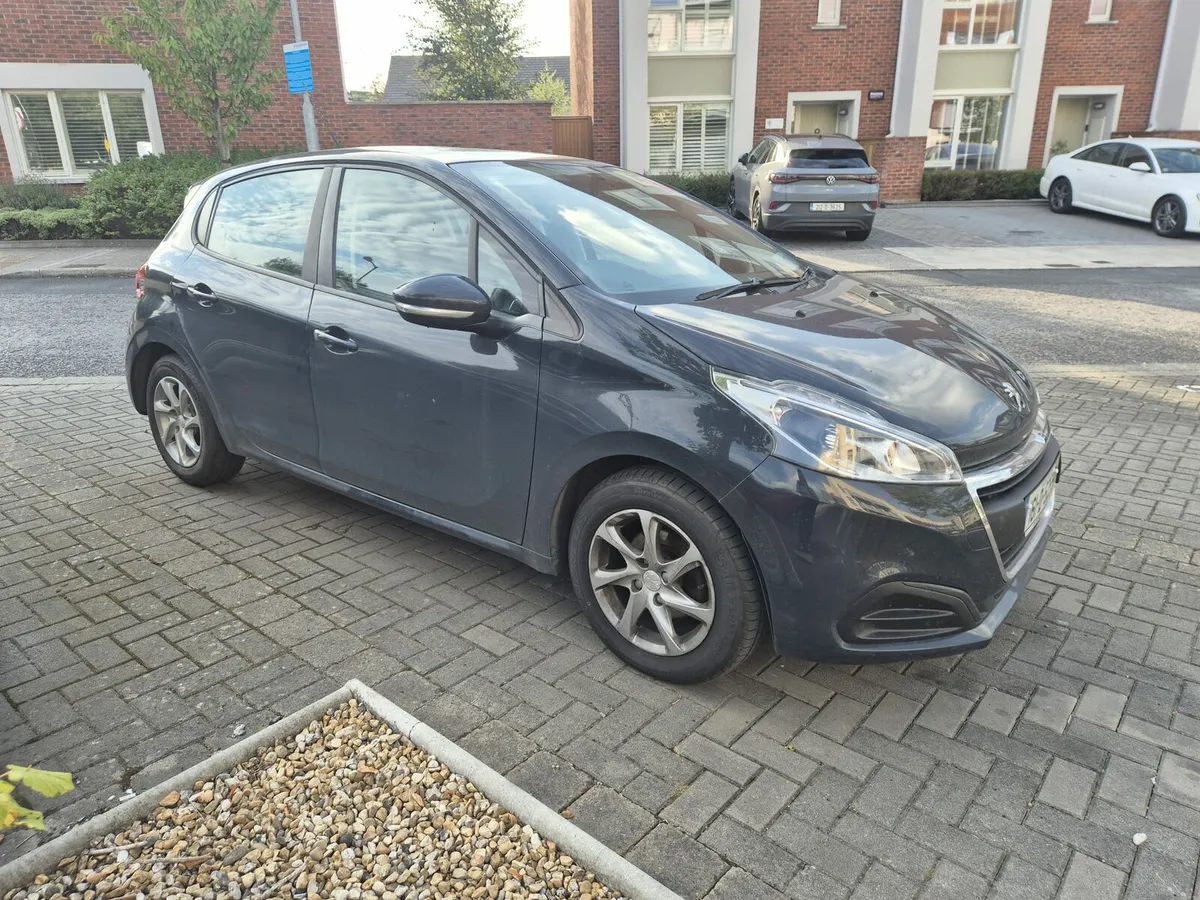 2016 Peugeot 208 Automatic - Image 1