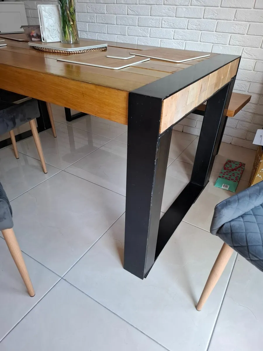 Table - Image 2