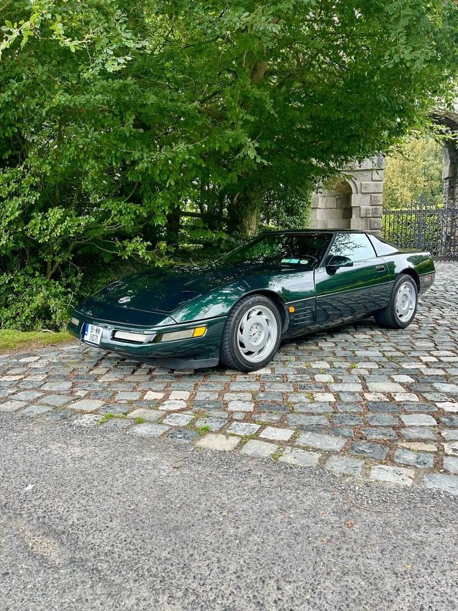 Corvette C4 (low mileage) - Image 1