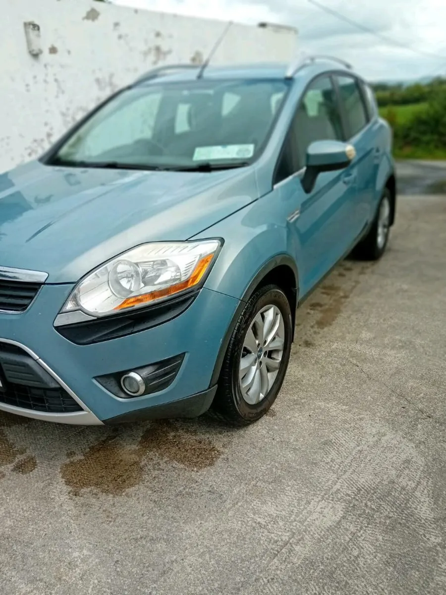 2010 Ford Kuga - Image 1