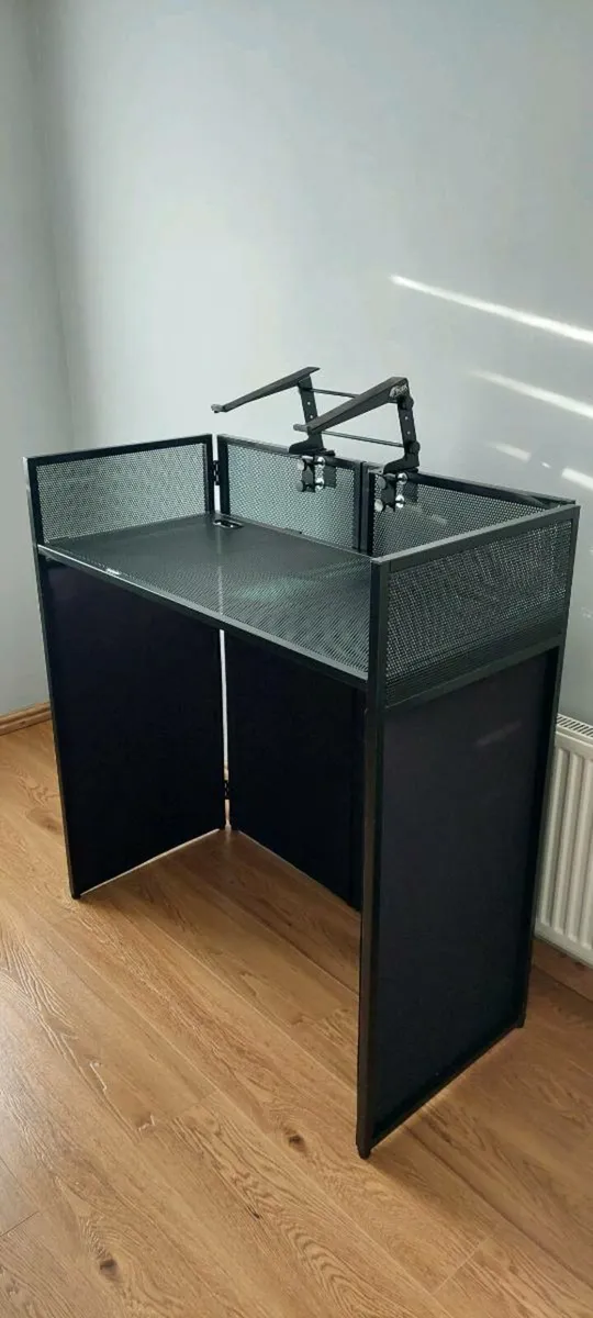 Equinox DJ Booth - Image 2