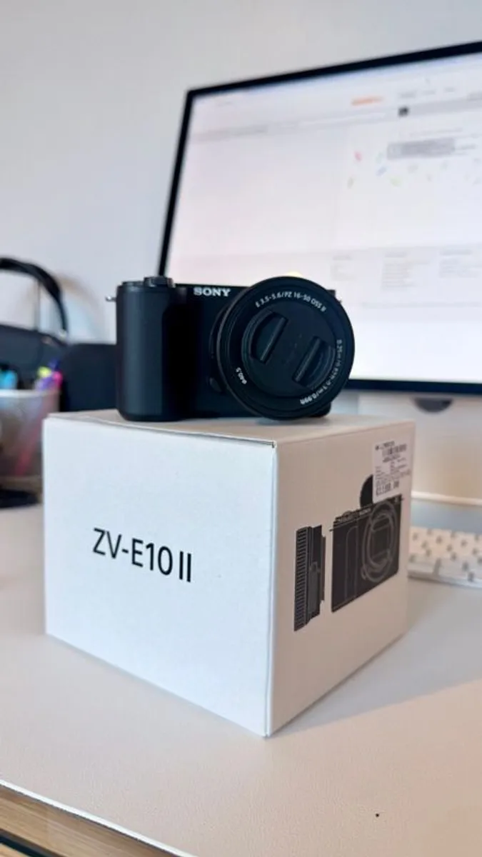 Sony Alpha ZV-E10 II Vlog Camera - Image 2