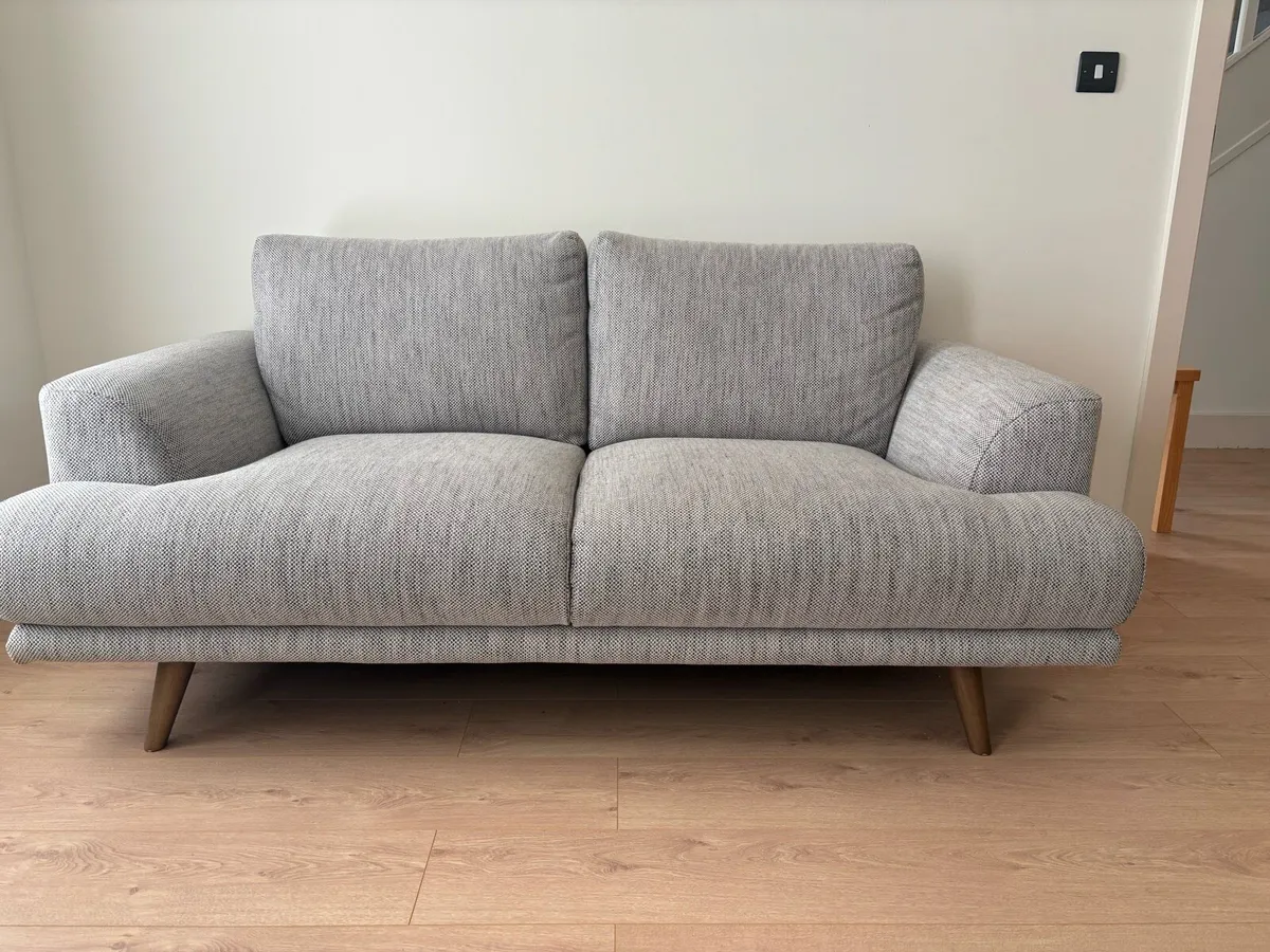 Couch - Image 2