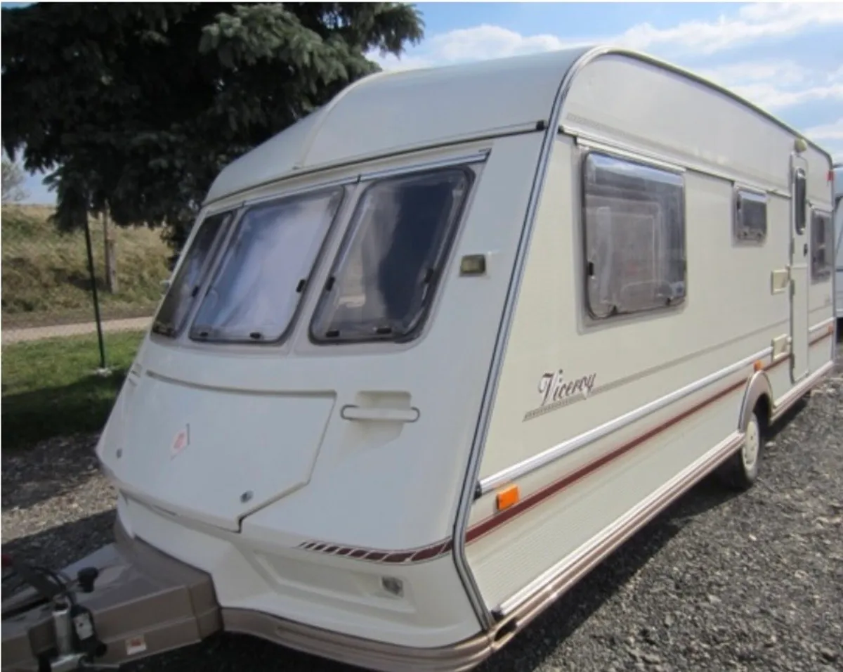 Lightweight Abbey 5/6 berth with Awning - Image 1