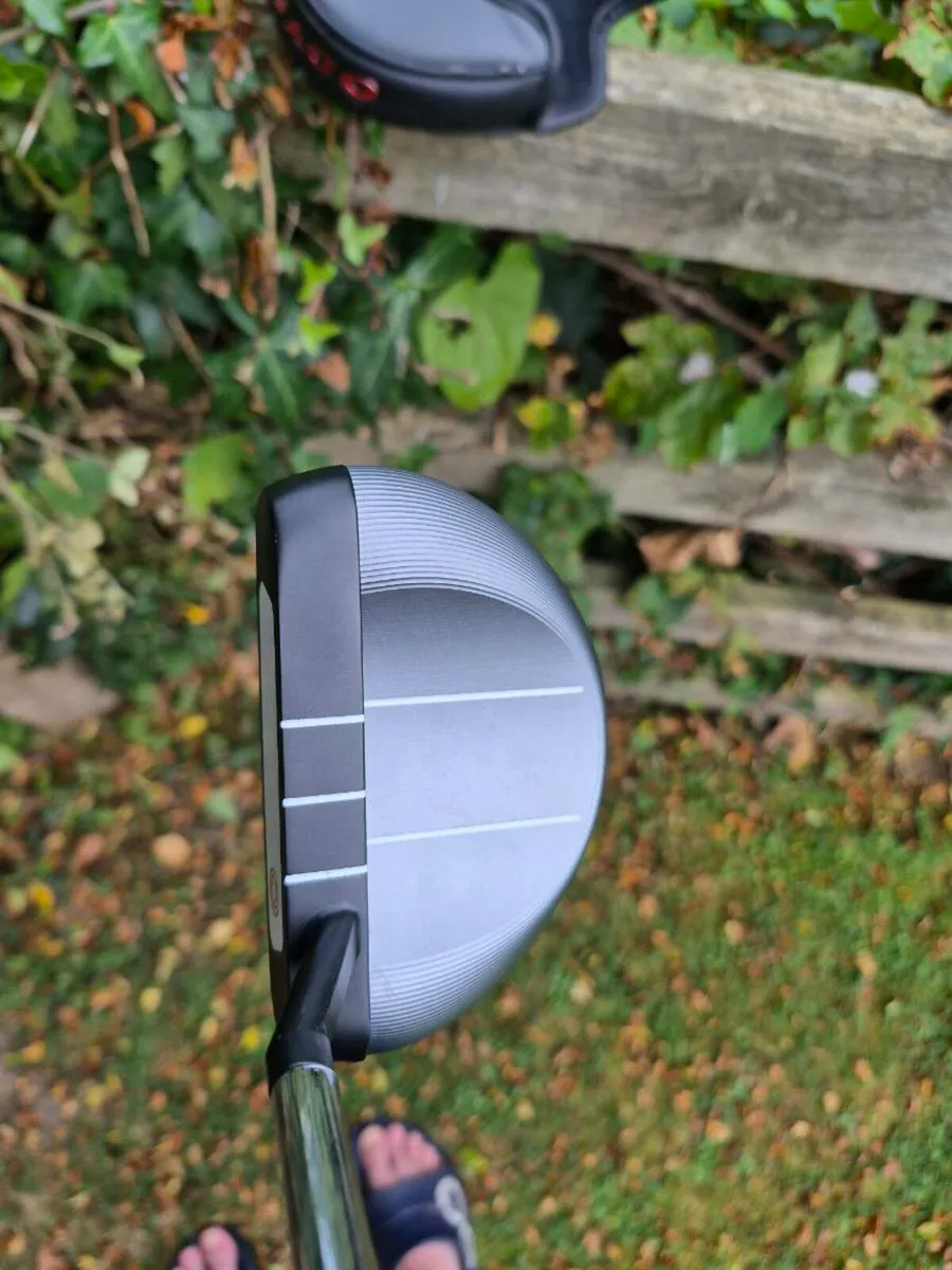 ODYSSEY ROSIE S TRI HOT 5K MALLET PUTTER MINT - Image 2