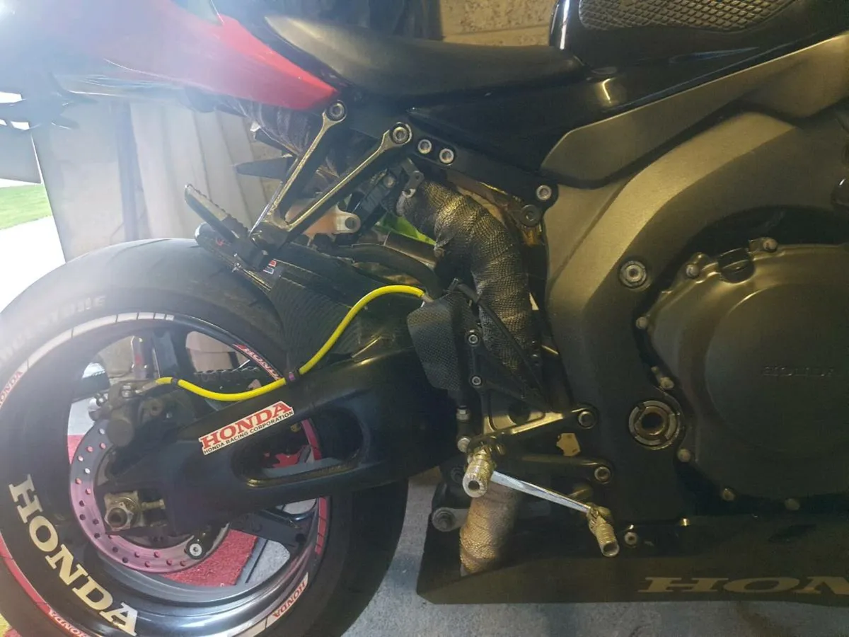 Cbr1000rr fireblade - Image 3