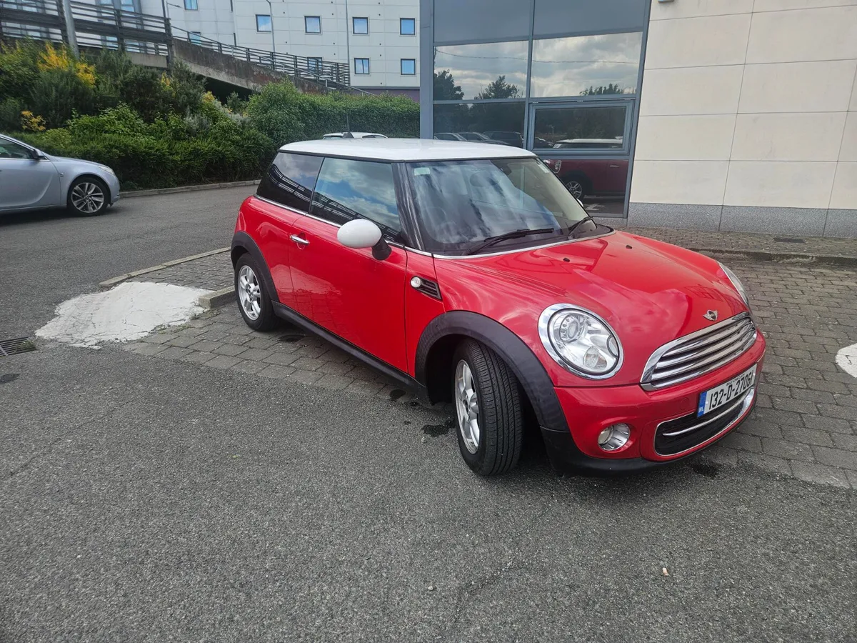 MINI COOPER 1.6 AUTOMATIC DECEMBER  2013 - Image 1