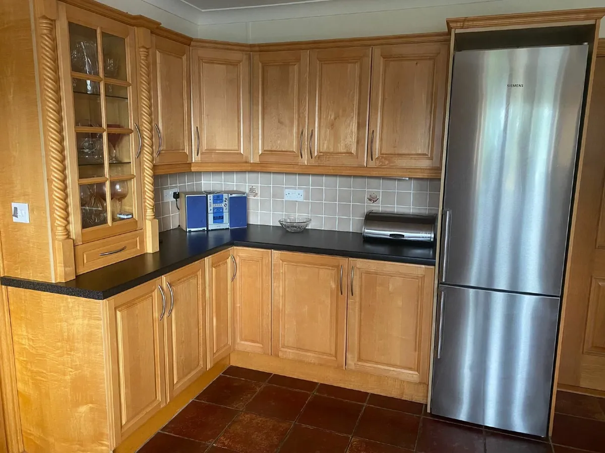 Second hand Kitchen - Image 2