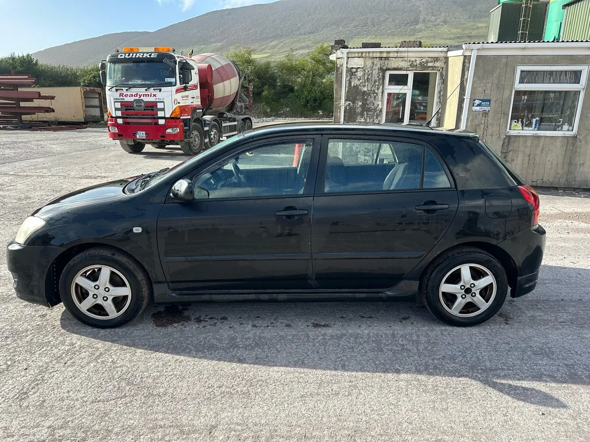 Toyota Corolla For Sale - Image 3