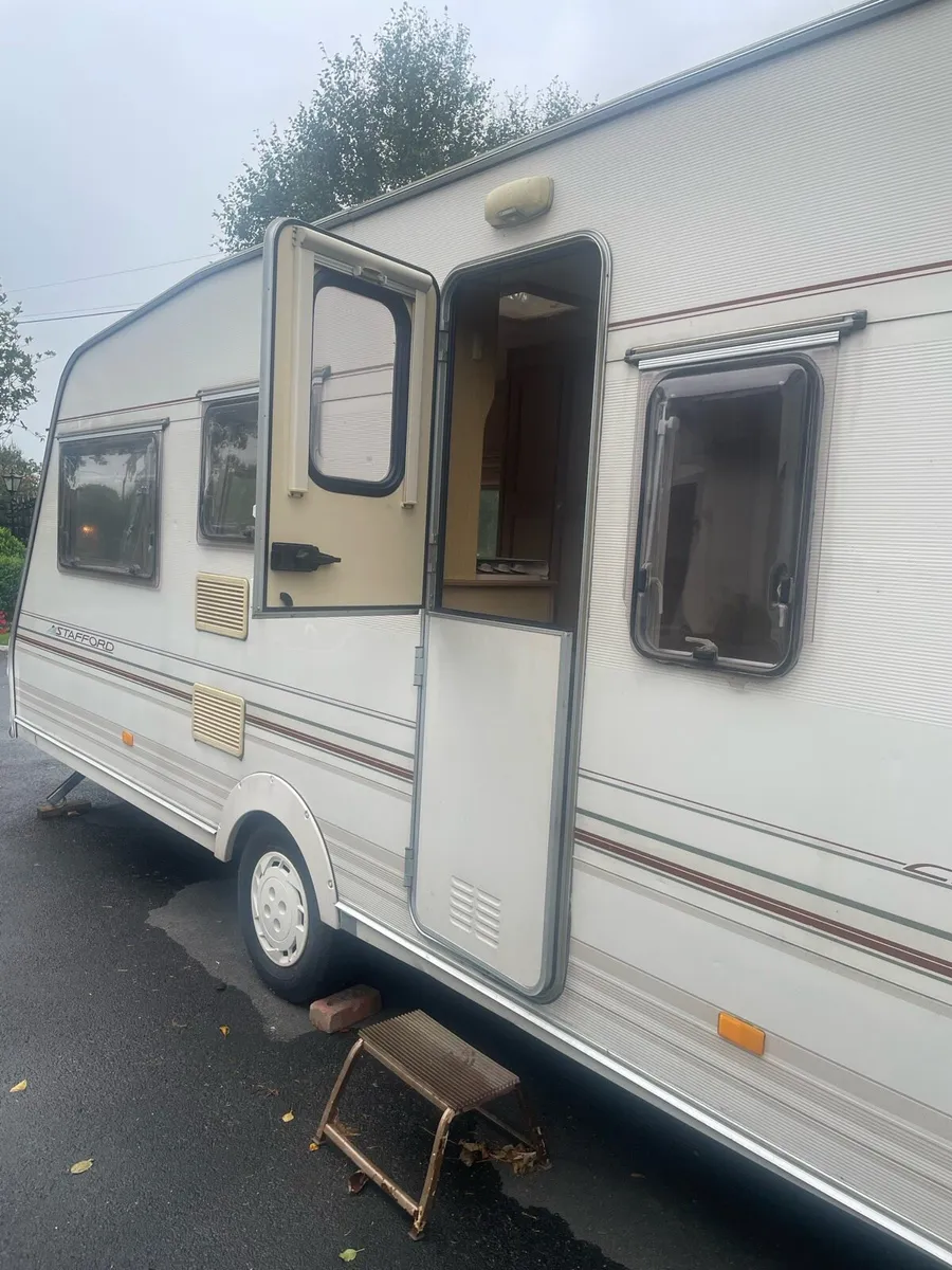 Caravan - Image 3