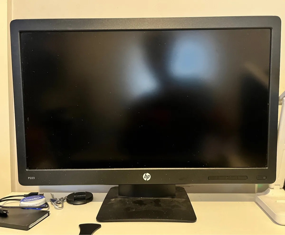 HP P223 monitor - Image 1