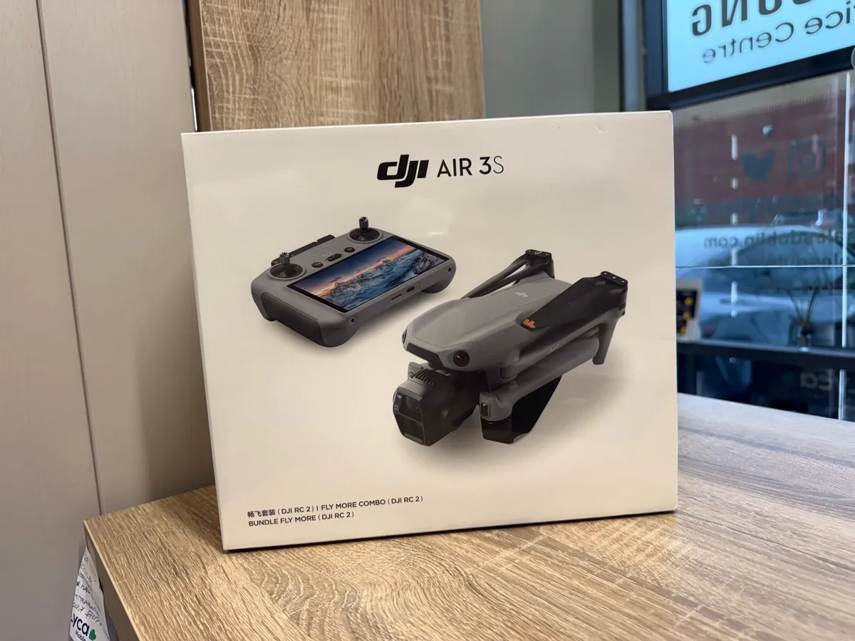 Dji AIR 3S Fly More Combo RC 2 Drone - Image 1