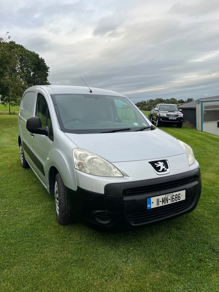 Peugeot Partner 2011 - Image 1