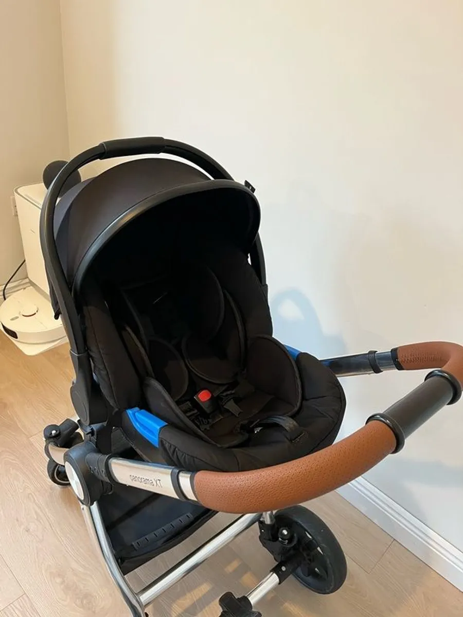 2 in 1 Travel System - Image 4