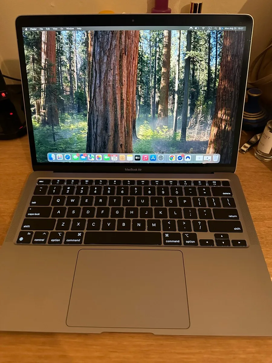 MacBook Air M1 256gb 8gb 2020 - Image 2