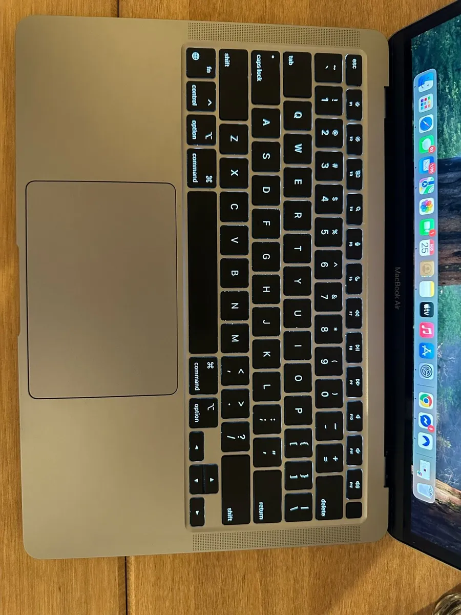 MacBook Air M1 256gb 8gb 2020 - Image 4