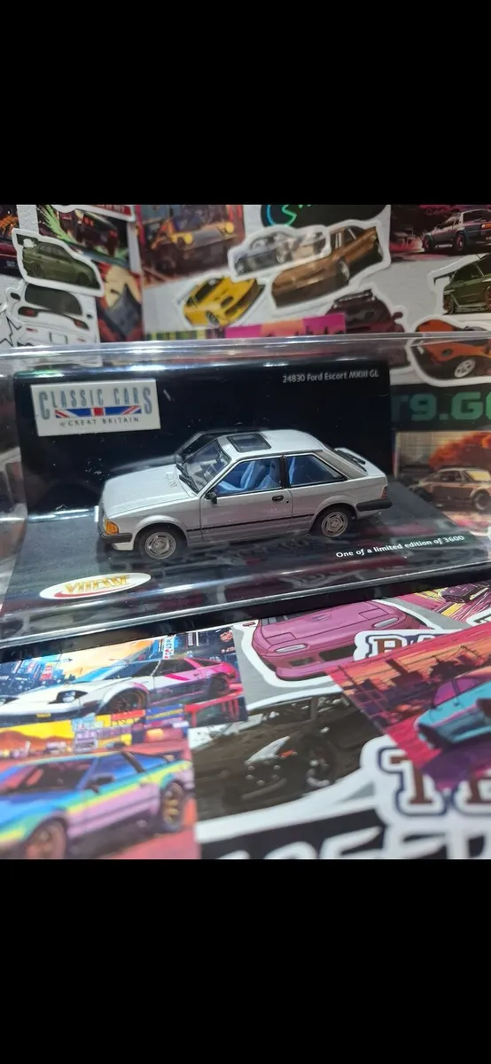 Vitesse 1:43 Ford Escort MKIII GL 24830 - Image 1