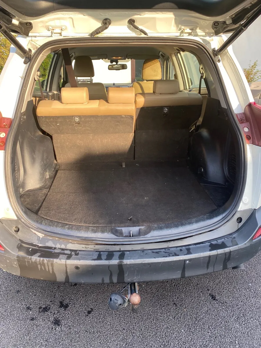 Toyota RAV4 2015 - Image 4