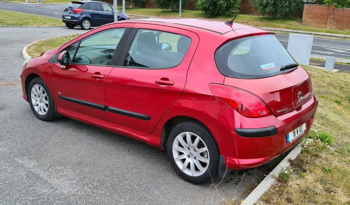 Peugeot 308, 2010, 1.6 diesel - Image 3