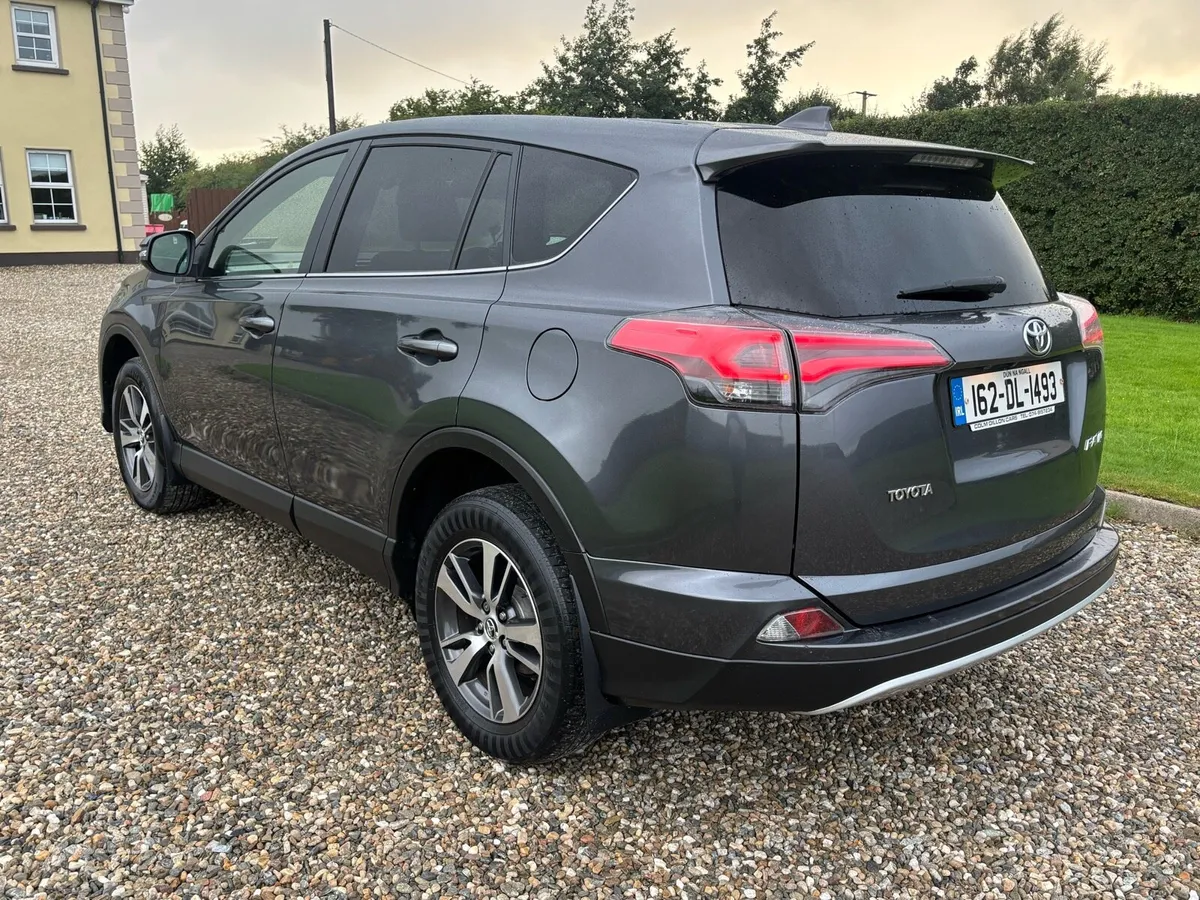 Toyota rav4 - Image 4