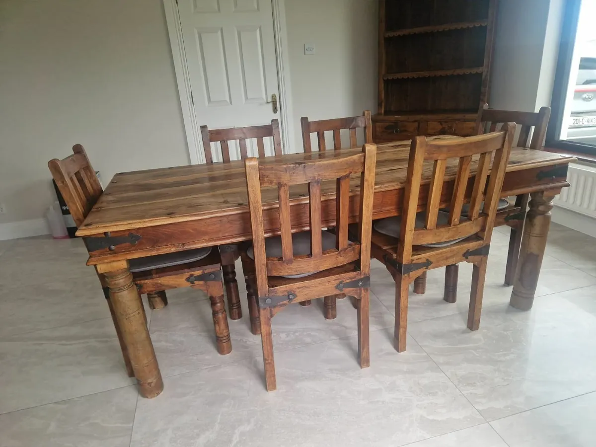 Dining Table & Chairs - Image 1