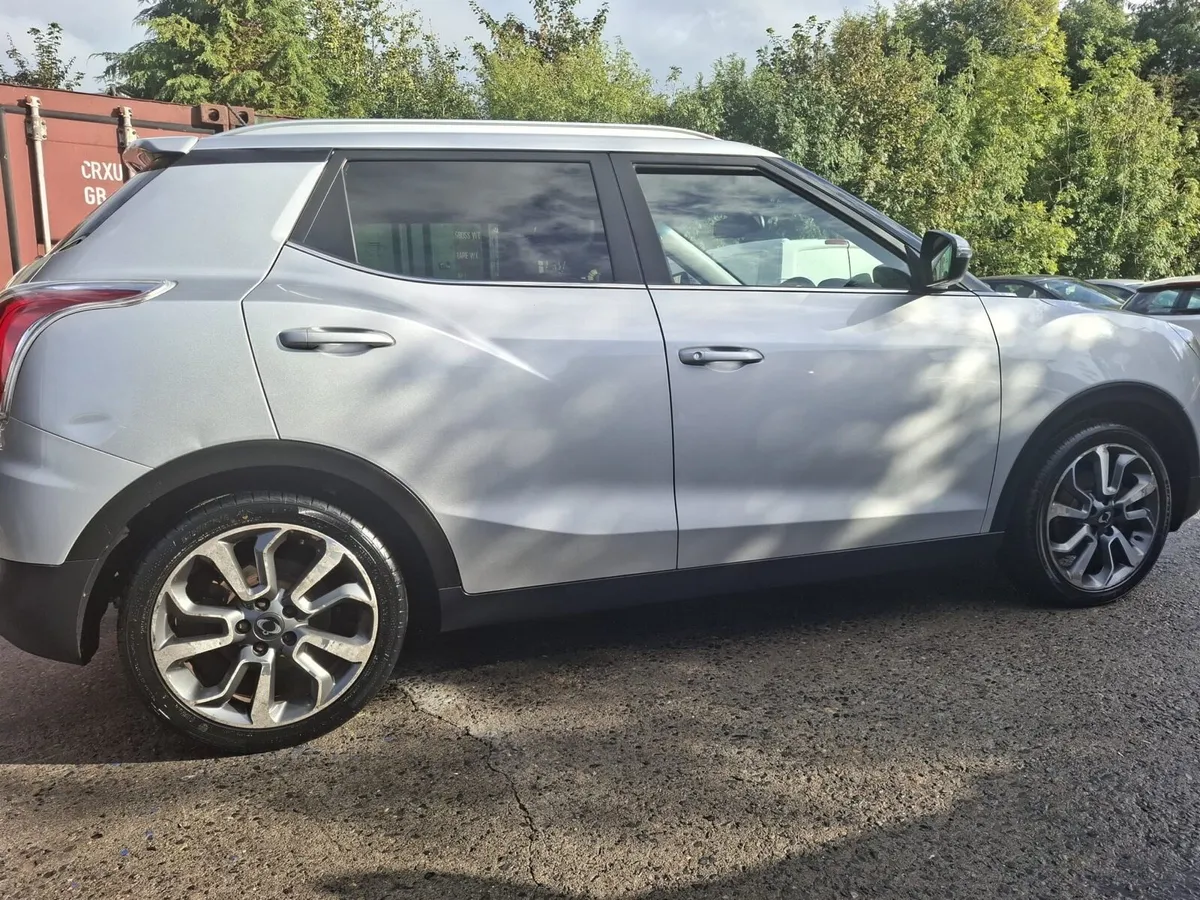 161 SsangYong Tivoli 1.6 Diesel E/L - Image 4