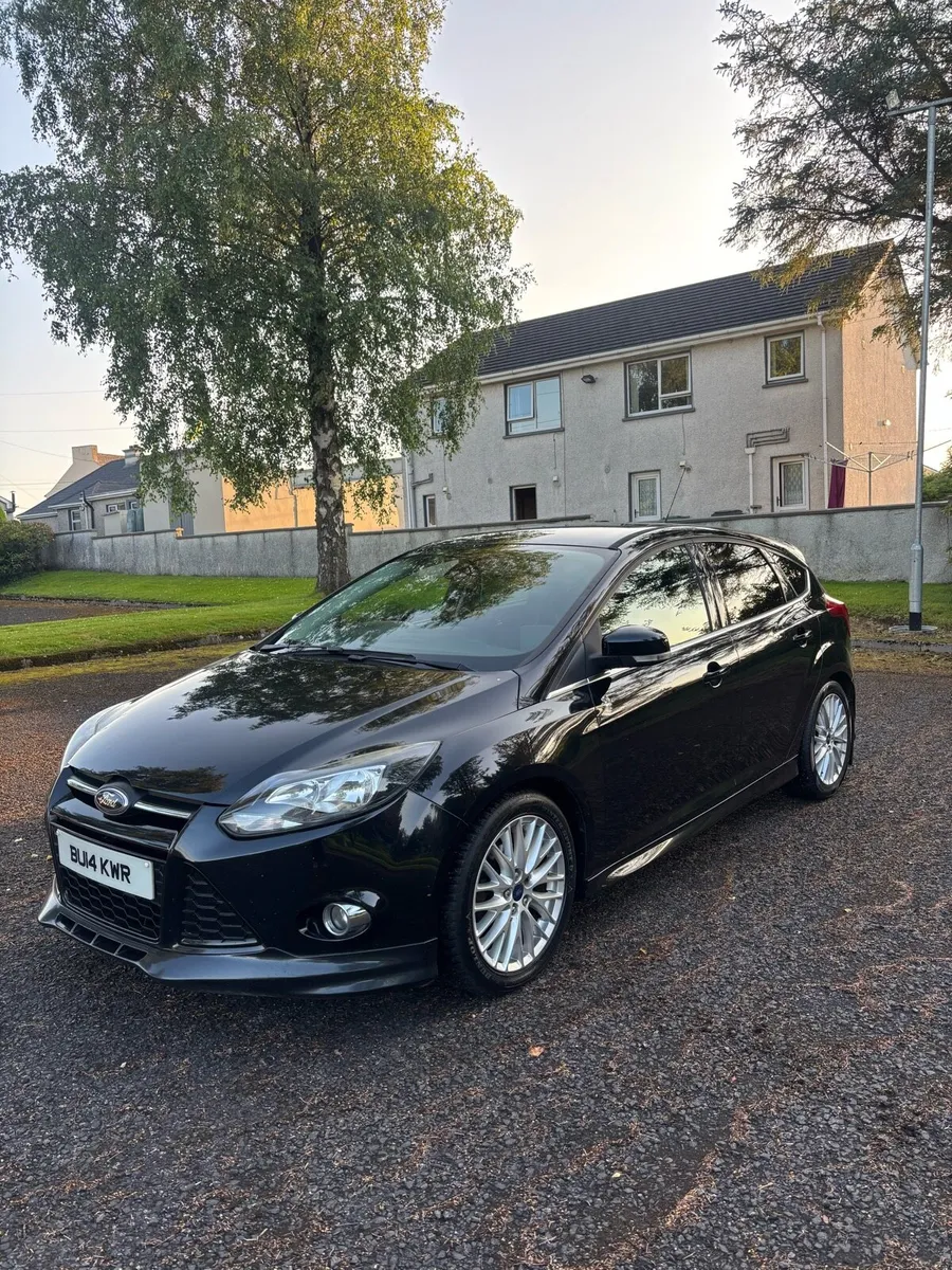 2014 Ford focus - Image 2