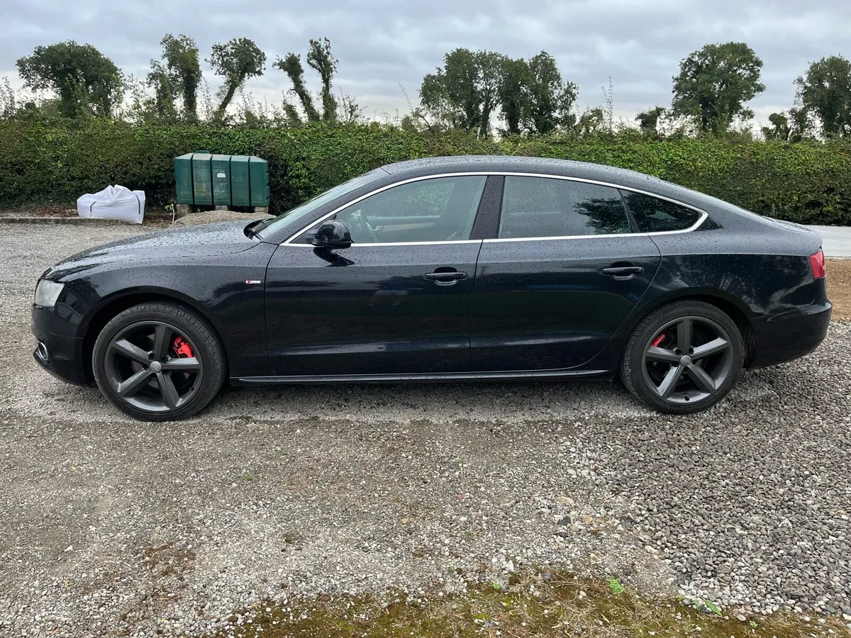 Audi A5 S-Line 2011 - Image 2