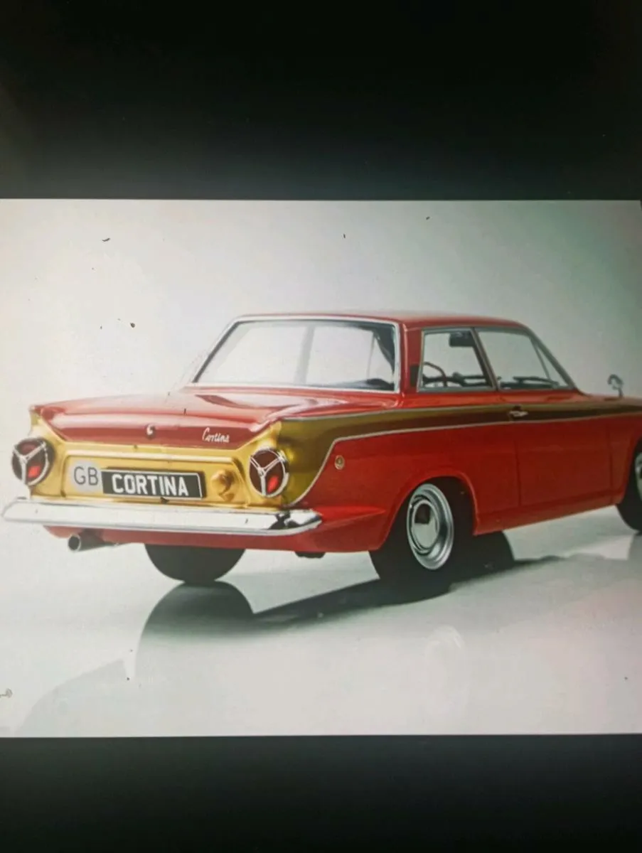 FORD LOTUS CORTINA MK1 RED/ GOLD1966. - Image 4
