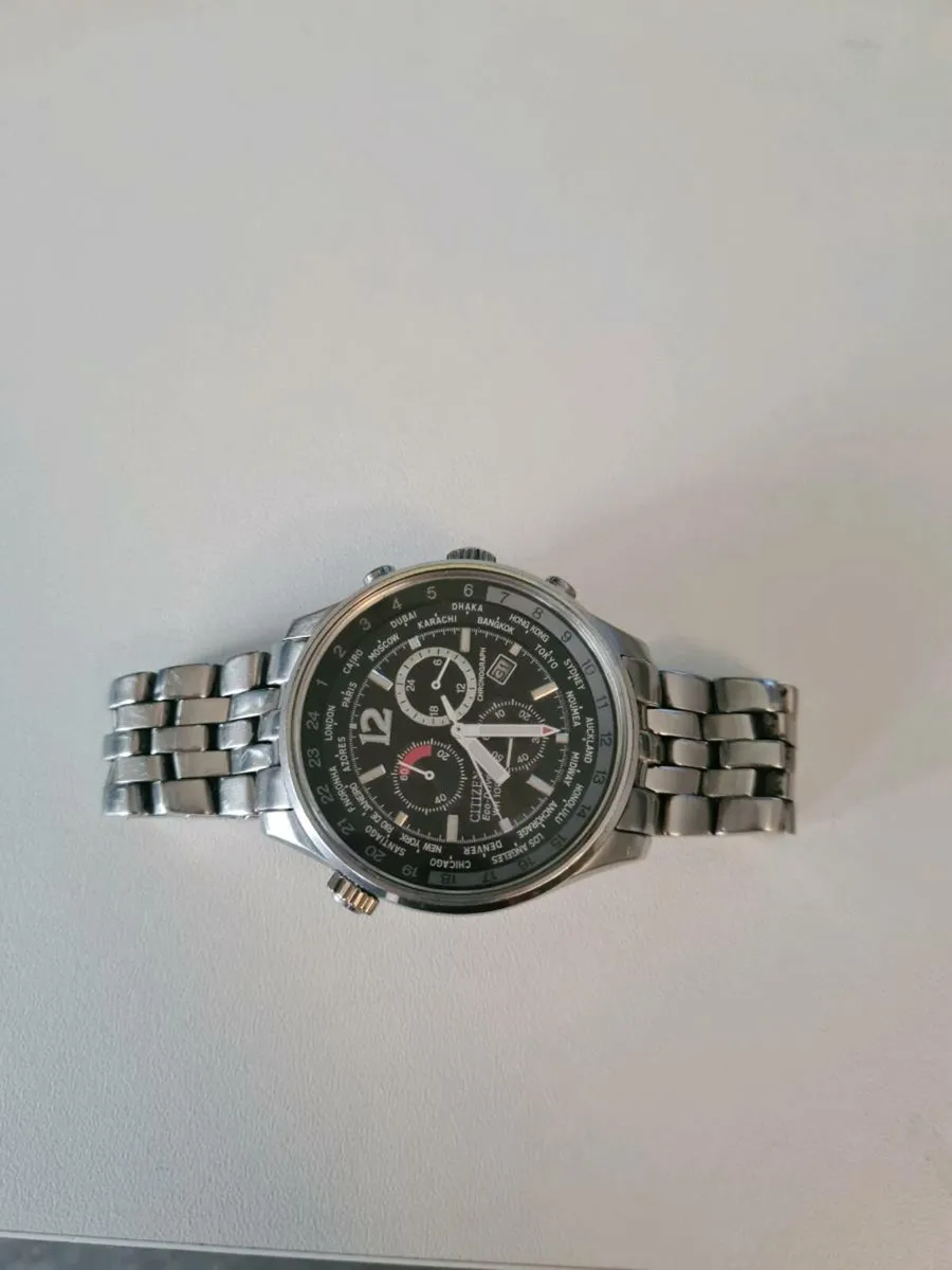 Citizen Eco-Drive wr100 Bracelet Watch - Image 4