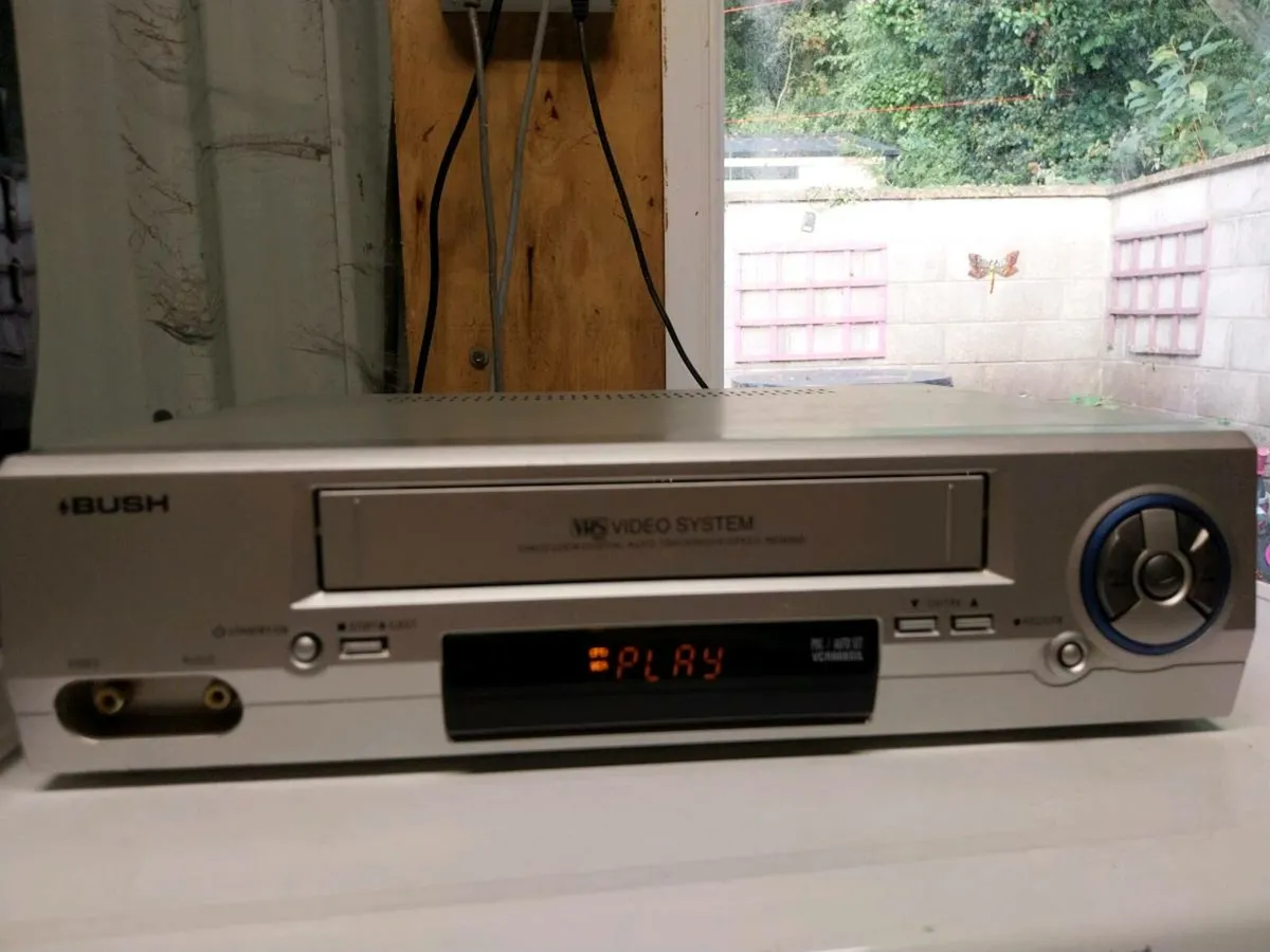 ɓush vcr player - Image 3