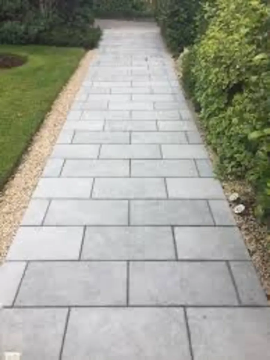 Garden maintenance - Image 3