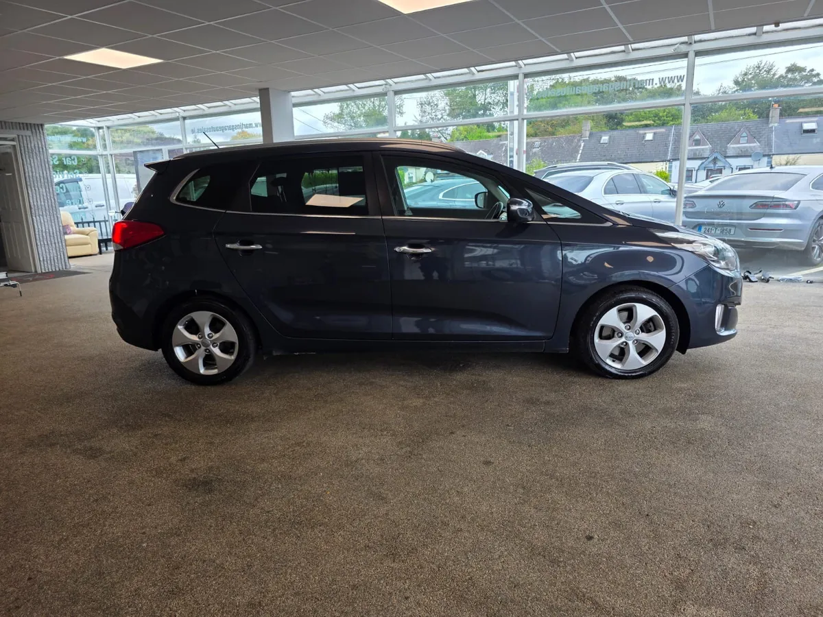 Kia Carens 1.7 D EX 2014 - Image 3