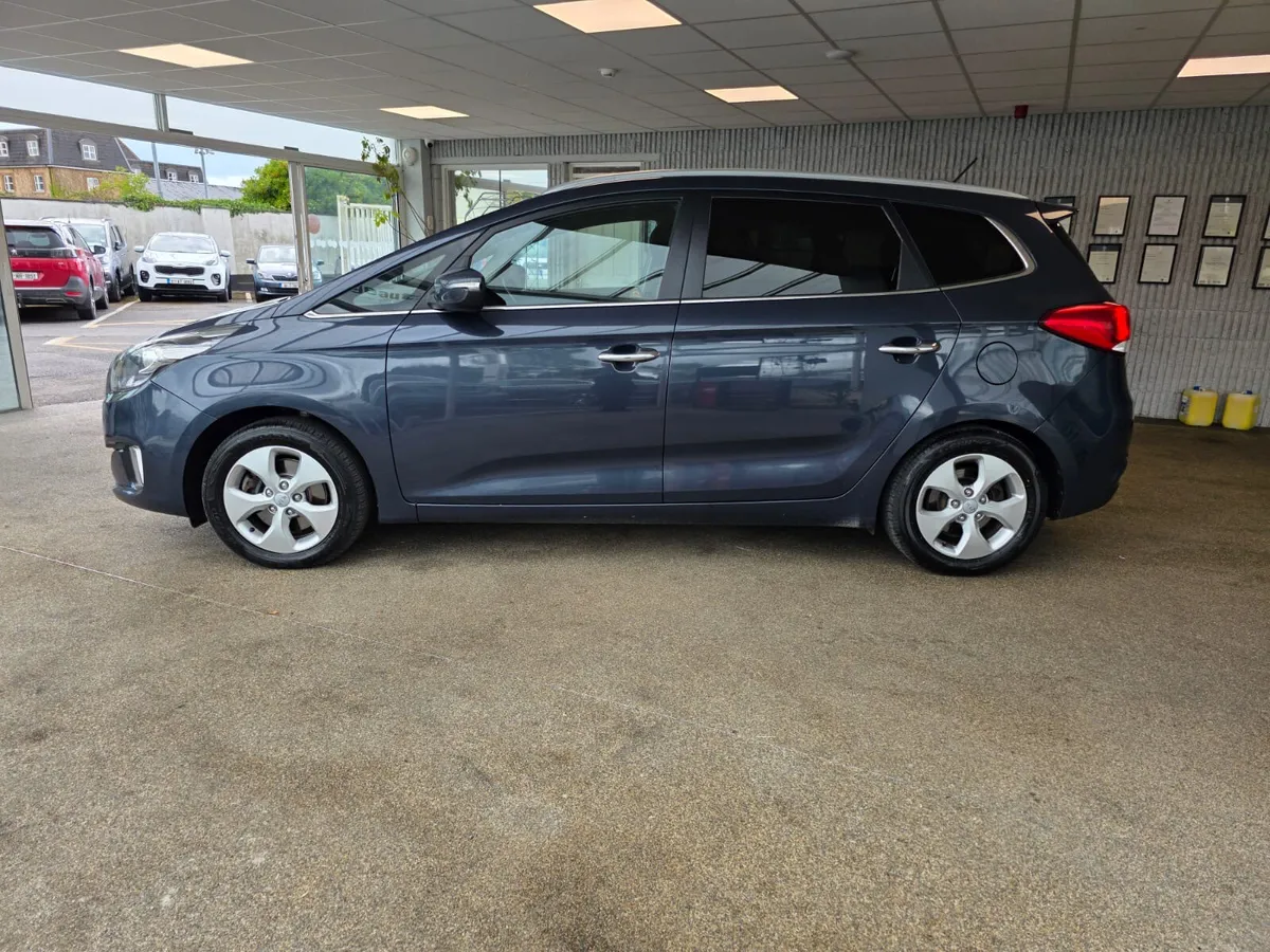 Kia Carens 1.7 D EX 2014 - Image 4