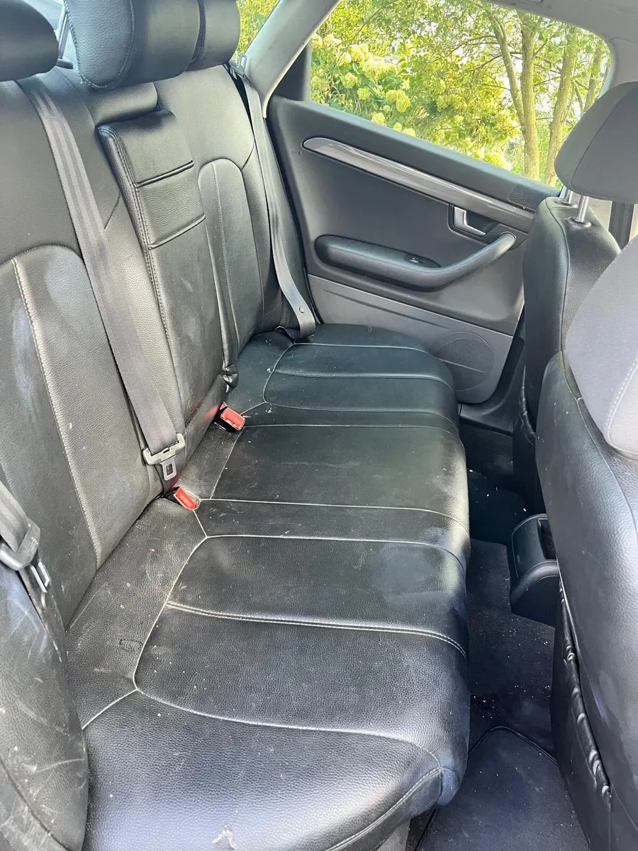 SEAT Exeo 2011 - Image 1