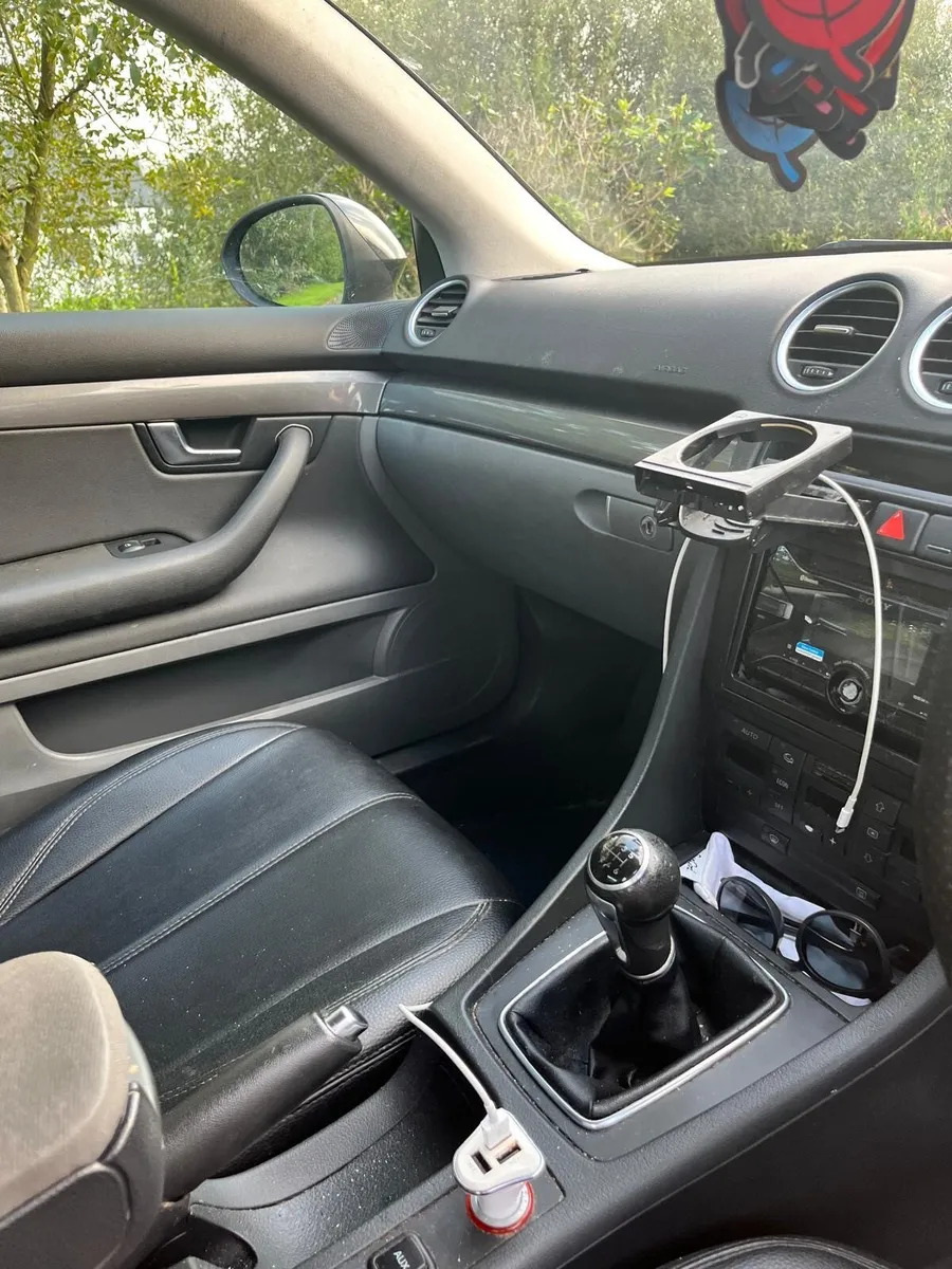 SEAT Exeo 2011 - Image 2