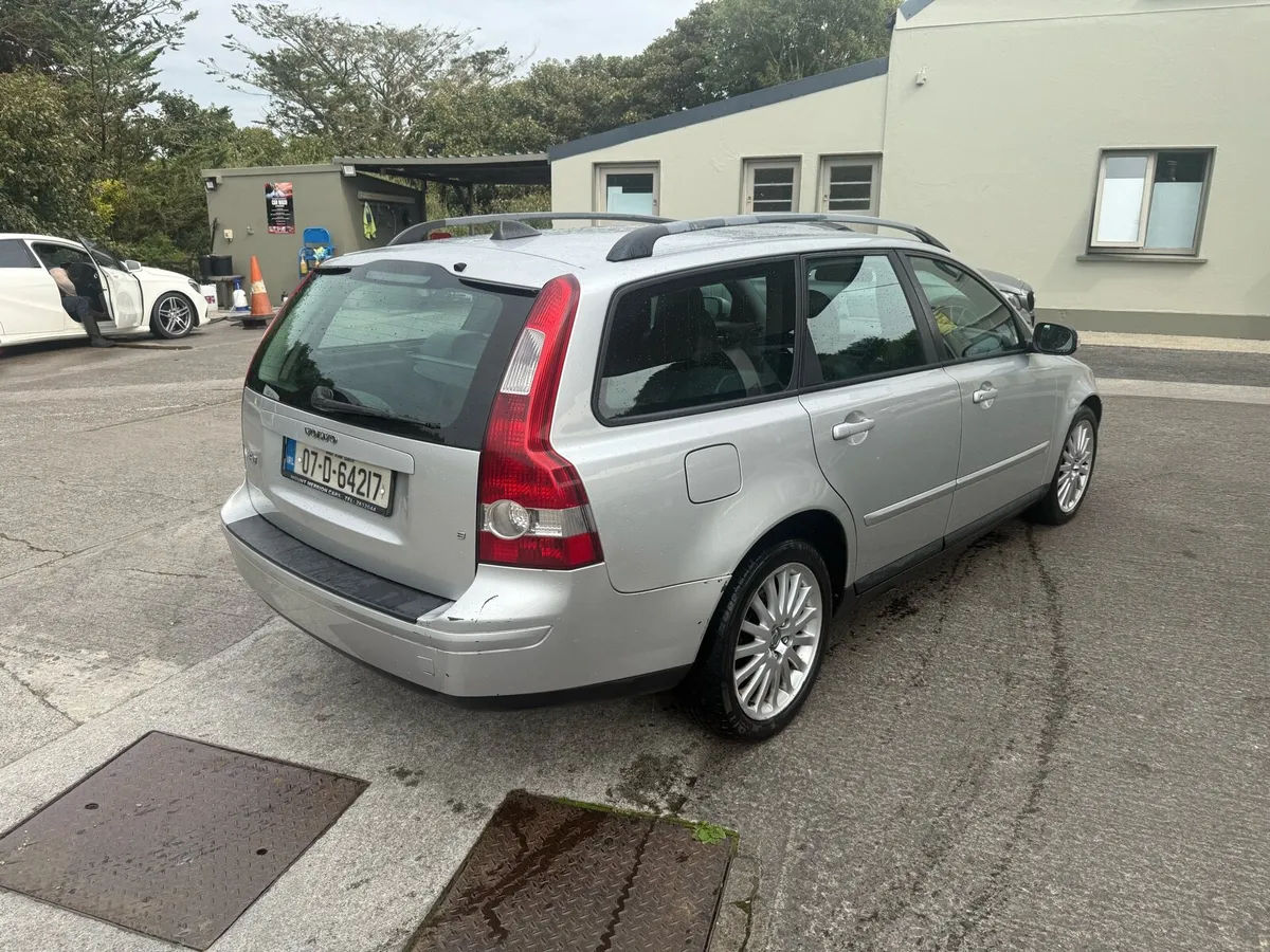 Volvo V50 - Image 3