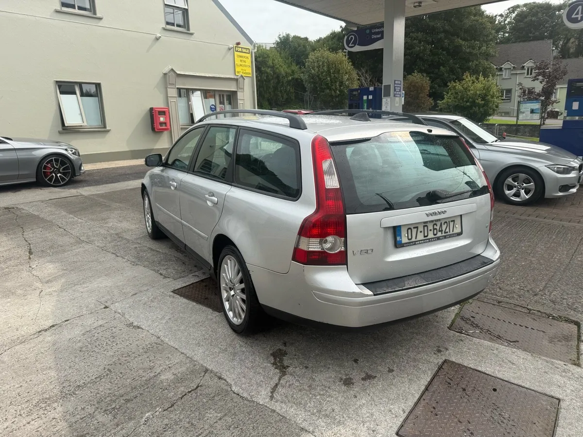 Volvo V50 - Image 4