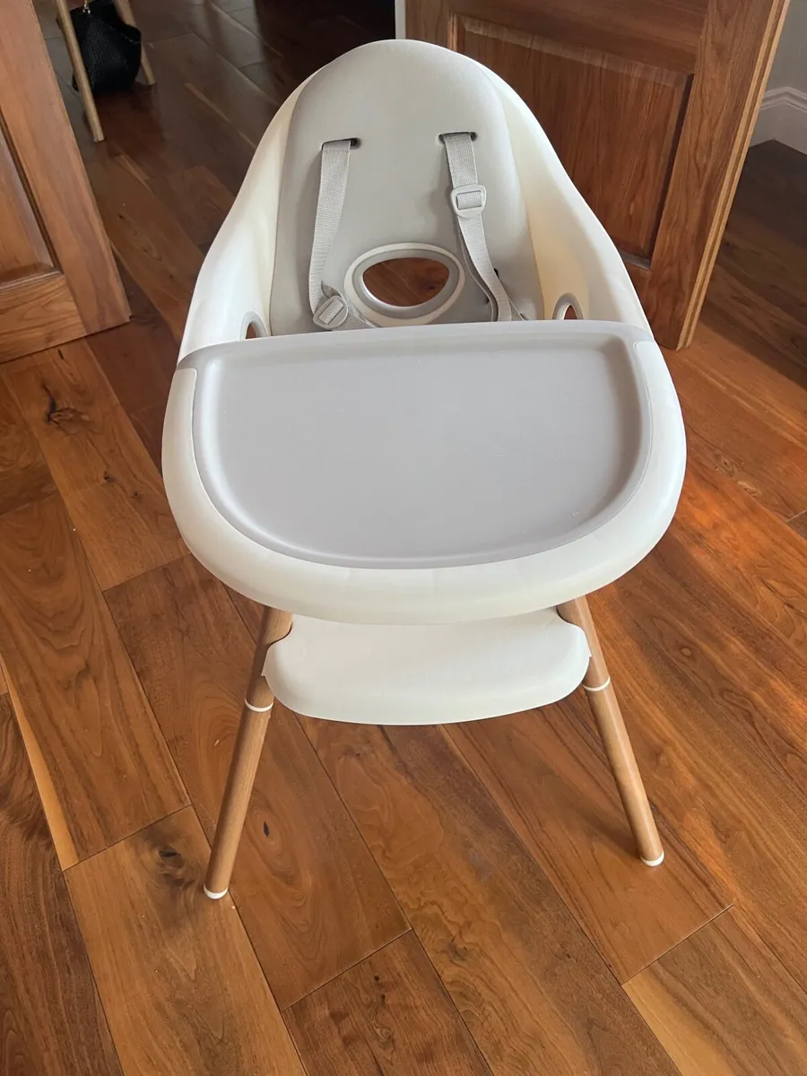 Highchair - Image 4