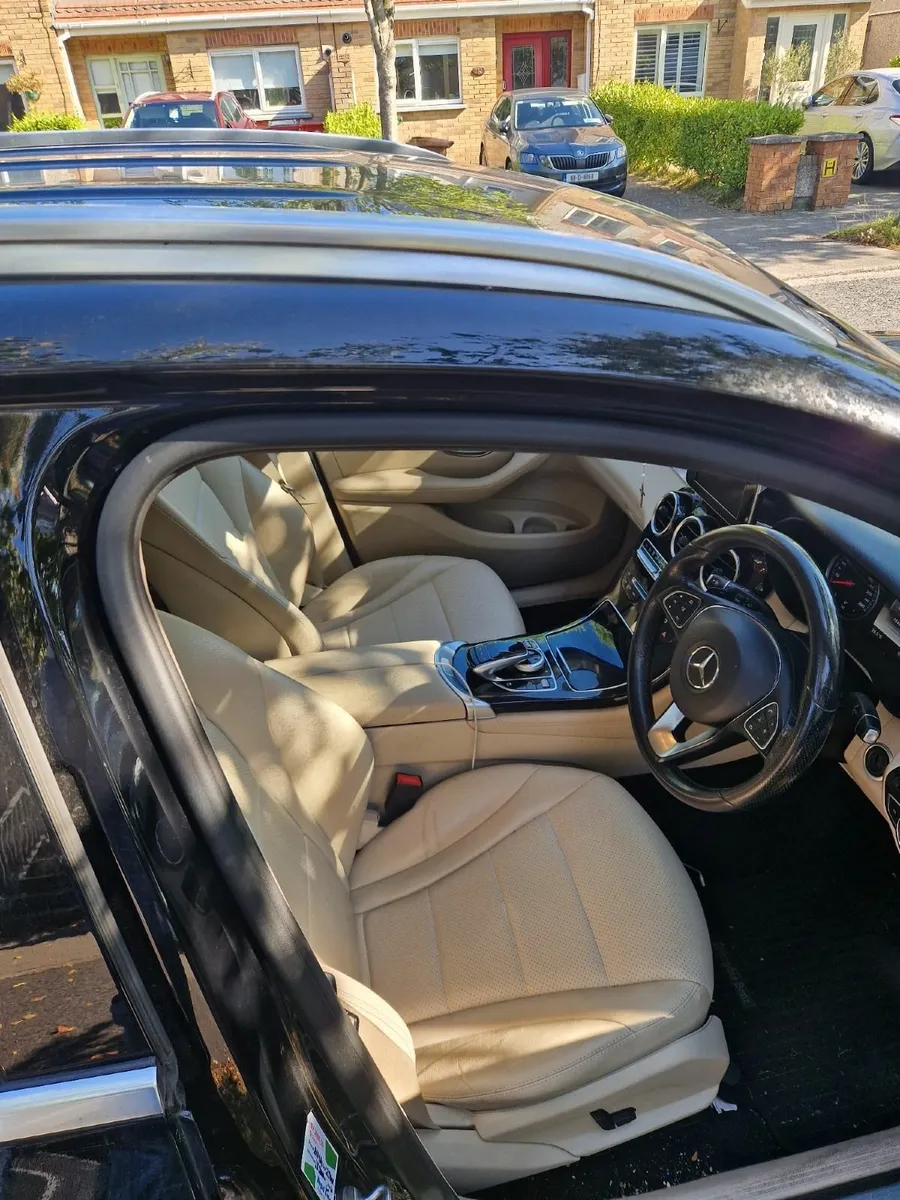 Mercedes-Benz GLC 2018 - Image 4