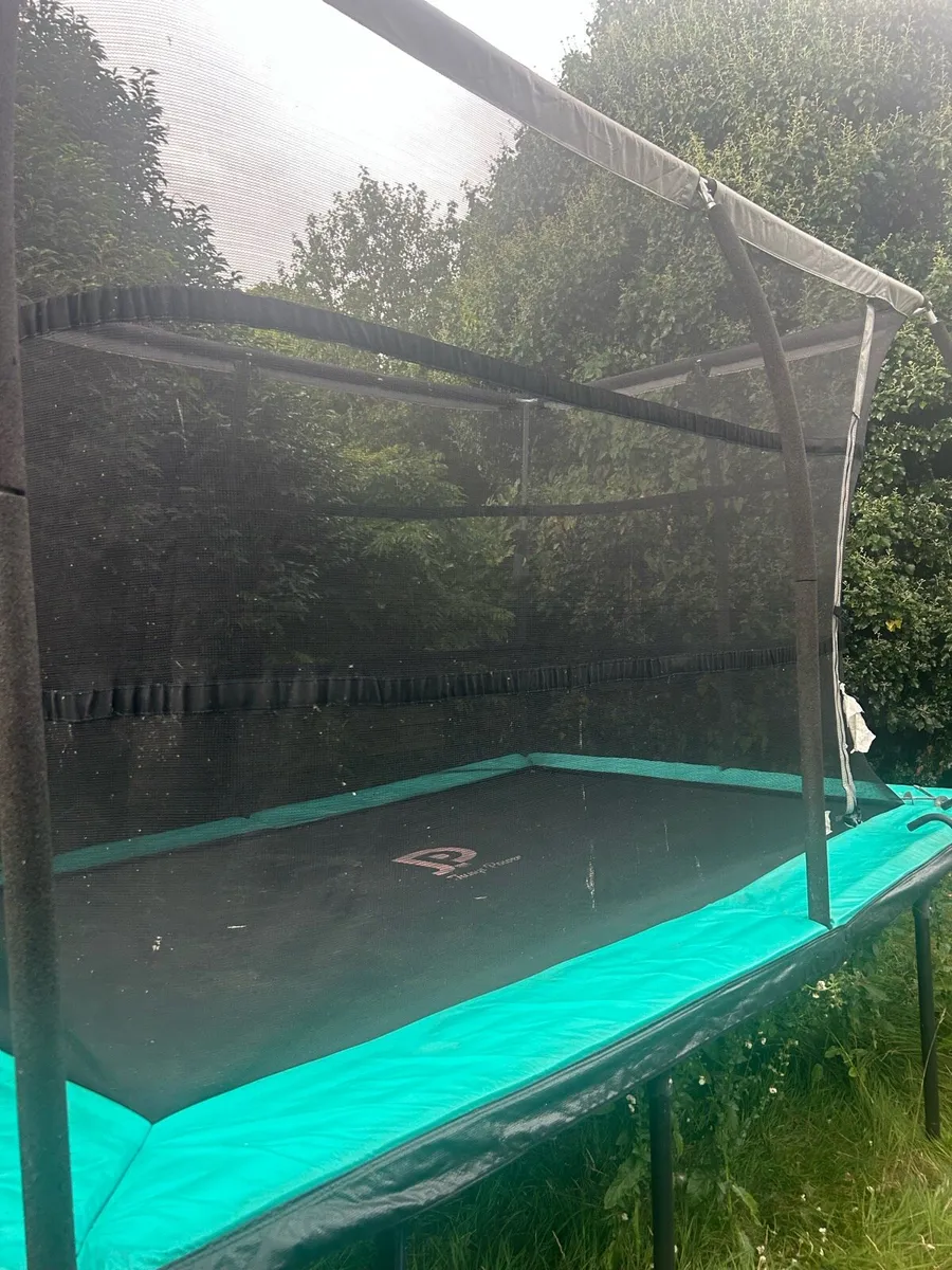 Trampoline - Image 2