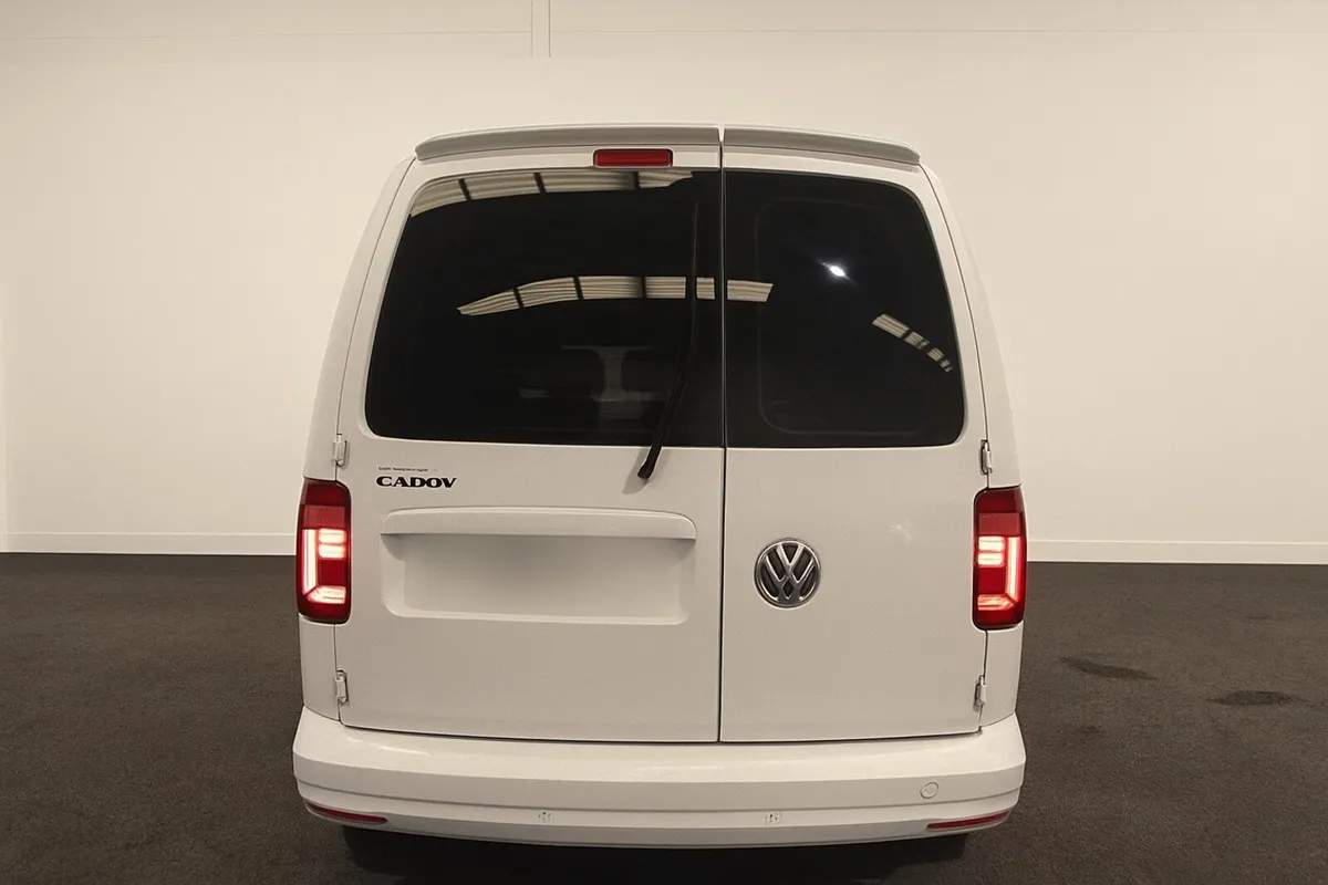 Vw Caddy Maxi - Image 3