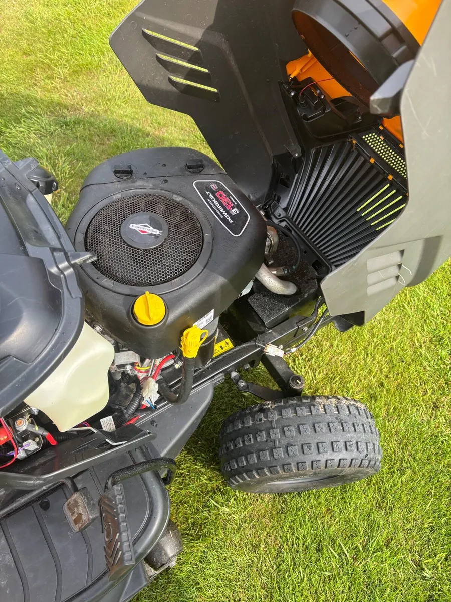 Ride on lawnmower - Image 4