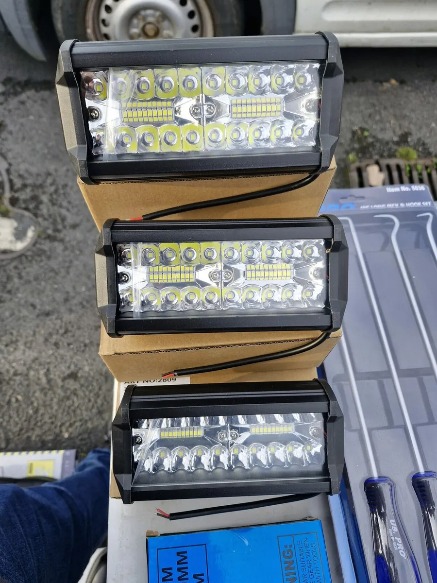 Led bar lights