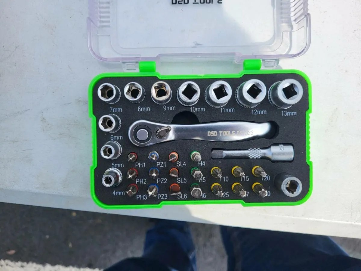 1/4 inch socket set - Image 1