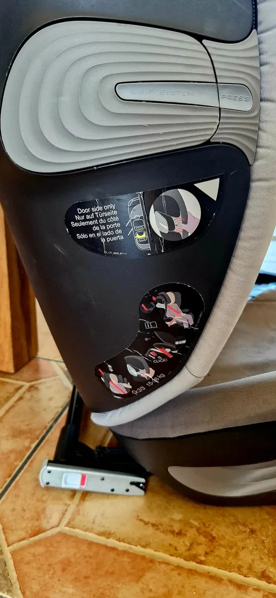 CYBEX GOLD PALLAS For Sale Children's Car Seat - Image 2