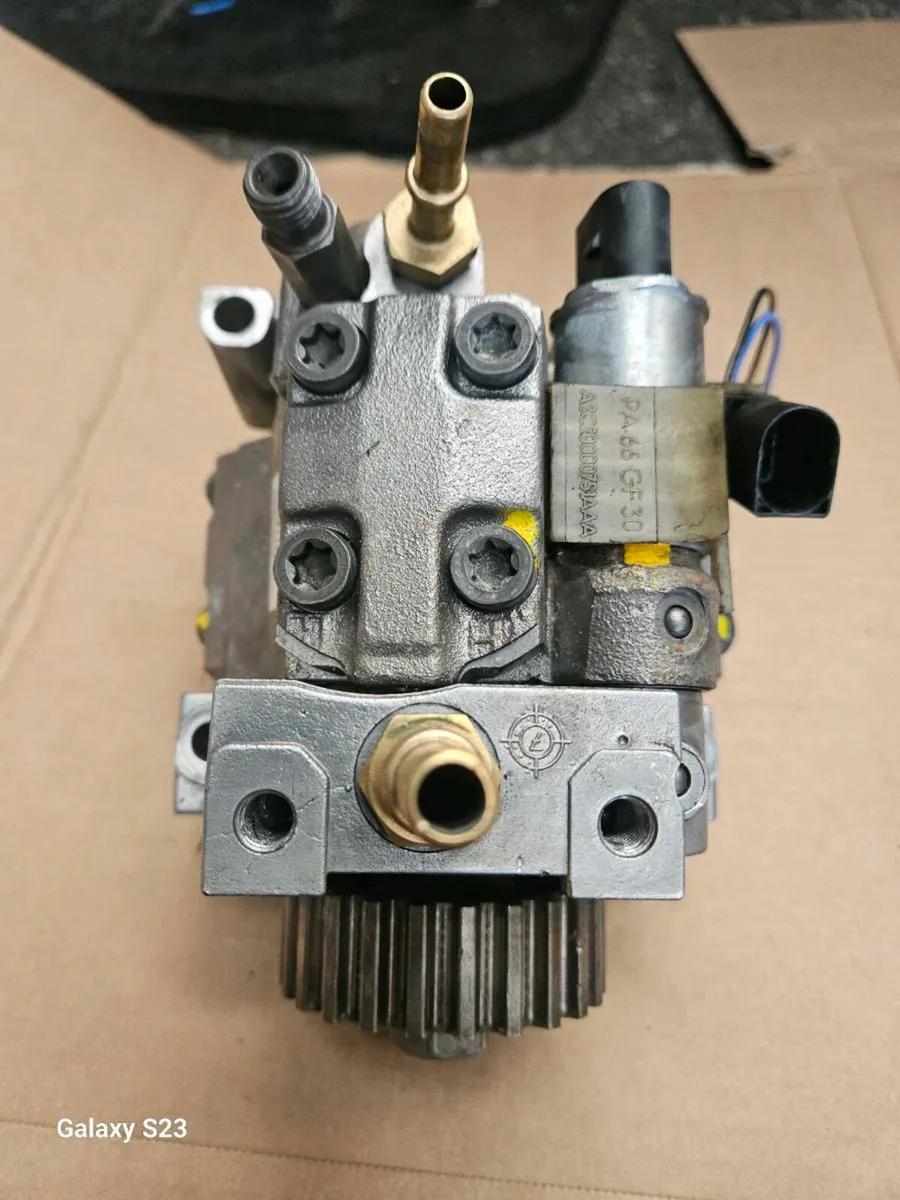 Tdv6 Injectors and Fuel pump - Image 2