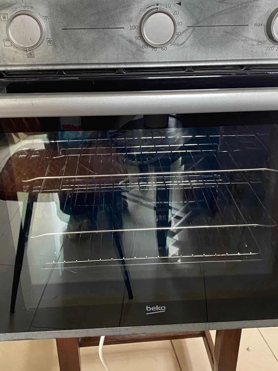 Oven - Image 2